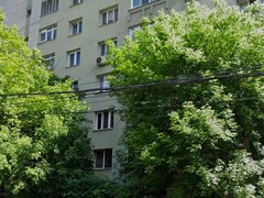 Dristor Apartament 3 camere 70 mp 2 bai La 8 minute de metrou