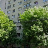 Dristor Apartament 3 camere 70 mp 2 bai La 8 minute de metrou